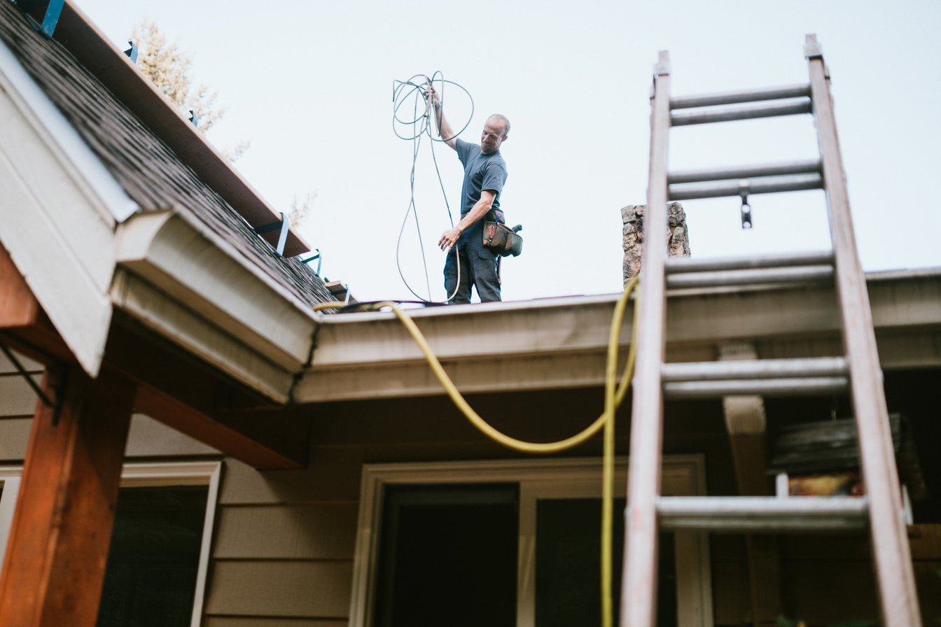 General Contractor Installing New Roof